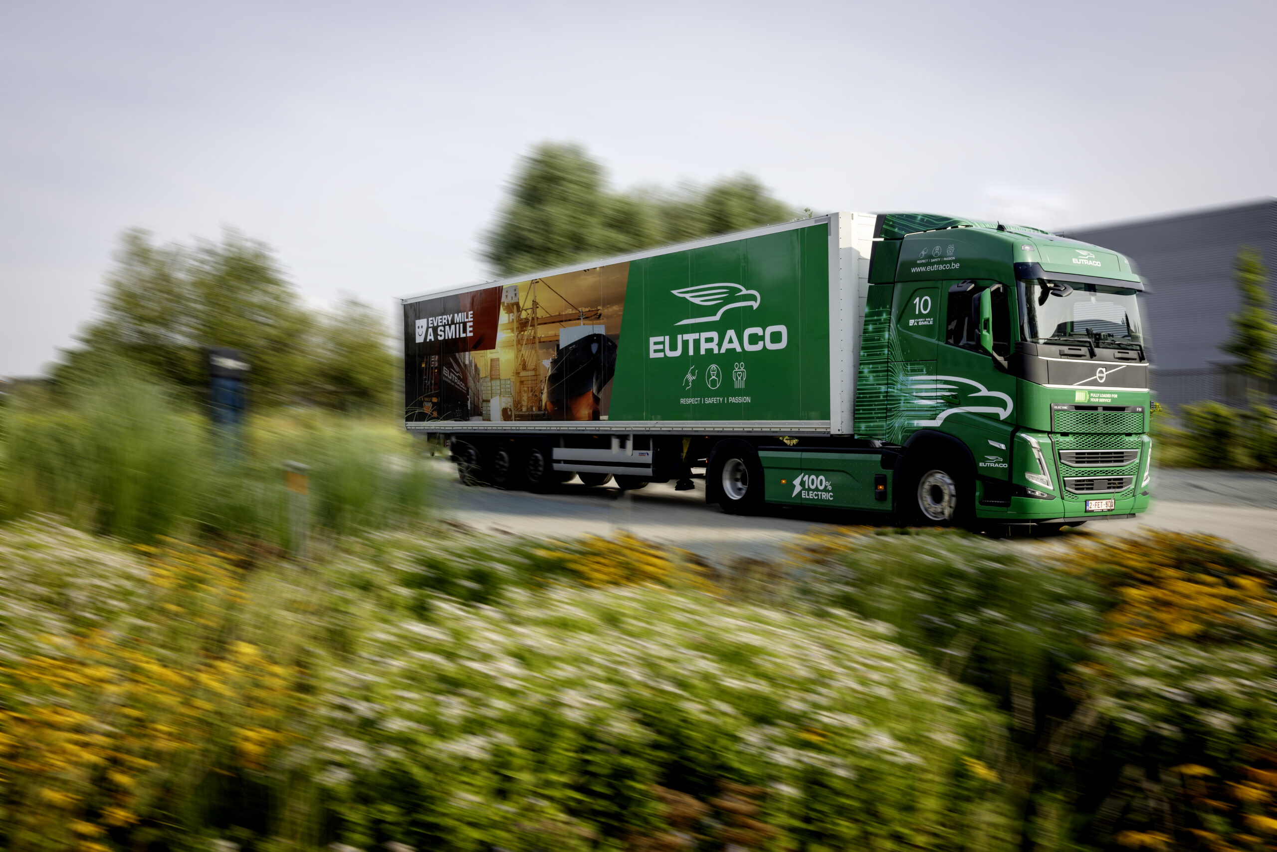 EUTRACO accelerates green logistics in North Sea Port with electric trucks and multimodal infrastructure